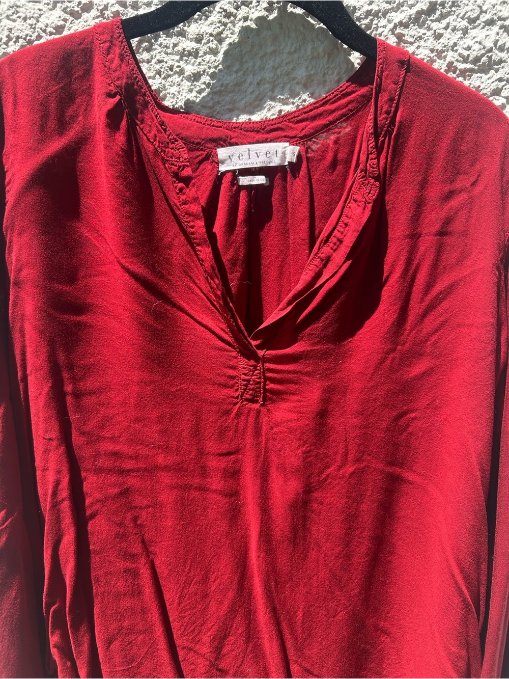 Velvet by Graham & Spencer Red V-Neck Long Sleeve Top